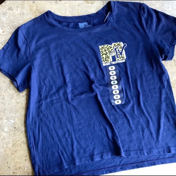 Tops - Cropped T-shirt